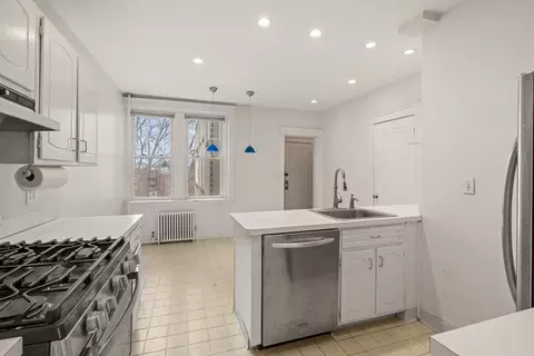 126 Sewall Ave #B, Brookline, MA 02446 photo 8
