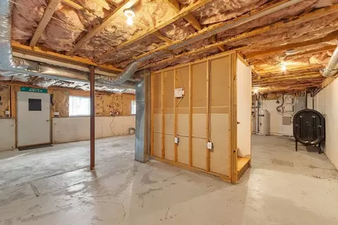 609 Haverhill St, Reading, MA 01867 photo 27