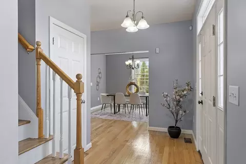 609 Haverhill St, Reading, MA 01867 photo 11