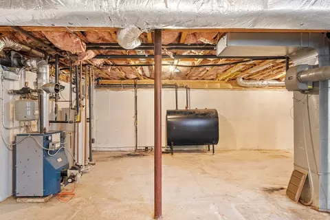 609 Haverhill St, Reading, MA 01867 photo 26