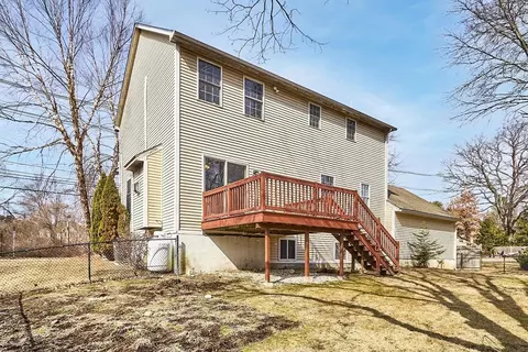 609 Haverhill St, Reading, MA 01867 photo 29