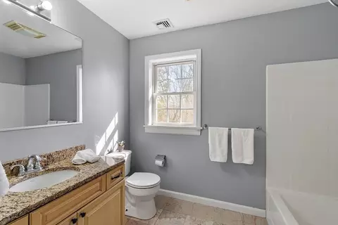 609 Haverhill St, Reading, MA 01867 photo 24