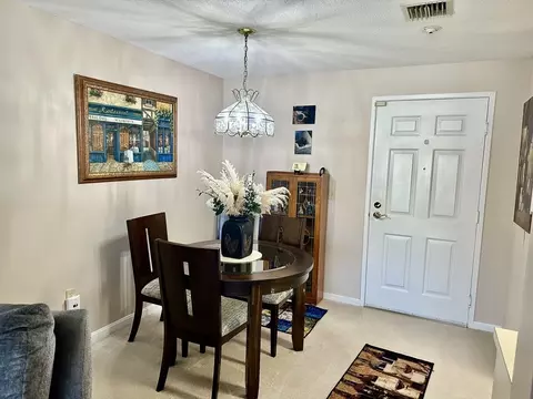 4234 N Main St #208, Fall River, MA 02720 photo 4