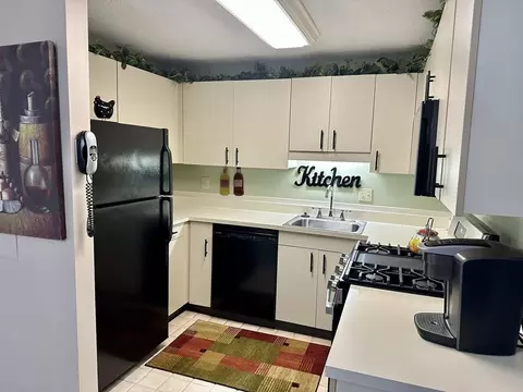 4234 N Main St #208, Fall River, MA 02720 photo 6