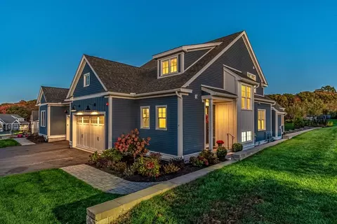 18 Waterville Ln #18, Hopkinton, MA 01748