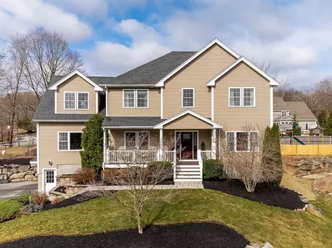 108 School St, Acton, MA 01720