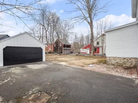 Exterior - 64 North St, Georgetown, MA 01833 photo 4 of 6