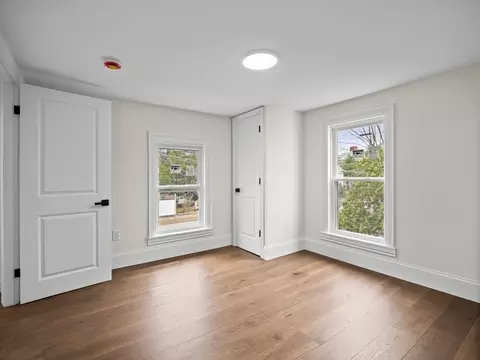Bedroom - 64 North St, Georgetown, MA 01833 photo 10 of 14