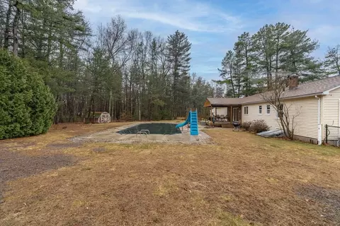 12 Kimberly Ln, Easthampton, MA 01027 photo 29