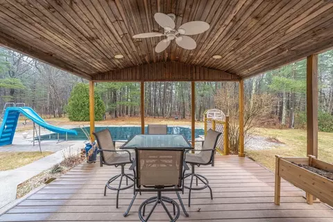 12 Kimberly Ln, Easthampton, MA 01027 photo 25
