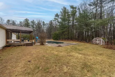 12 Kimberly Ln, Easthampton, MA 01027 photo 34