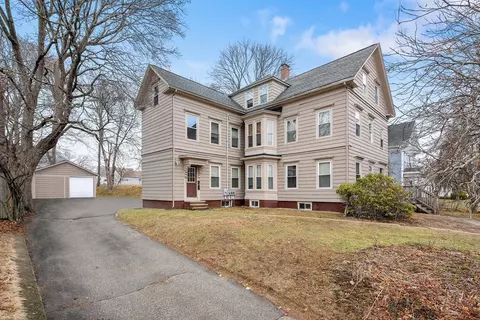121 County St, Attleboro, MA 02703