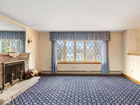 12 Lehan St, Canton, MA 02021 photo 4