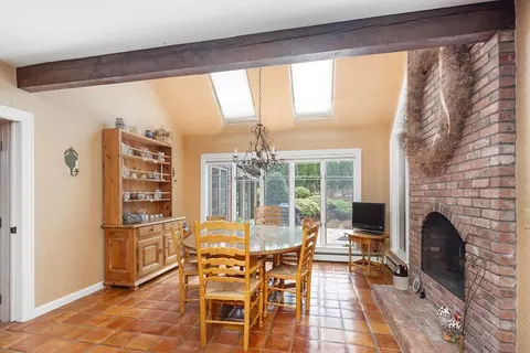 11 Fulling Mill Ln, Hingham, MA 02043 photo 9