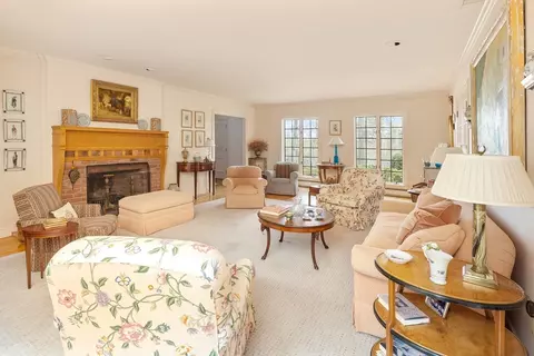 11 Fulling Mill Ln, Hingham, MA 02043 photo 8