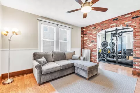 68 Somerset St, Springfield, MA 01108 photo 10