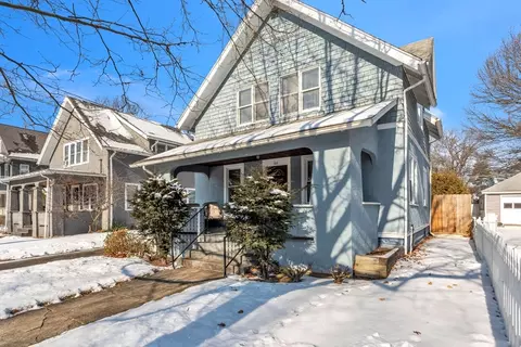 68 Somerset St, Springfield, MA 01108 photo 2