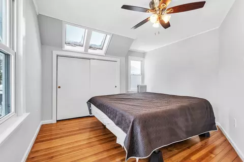 68 Somerset St, Springfield, MA 01108 photo 17