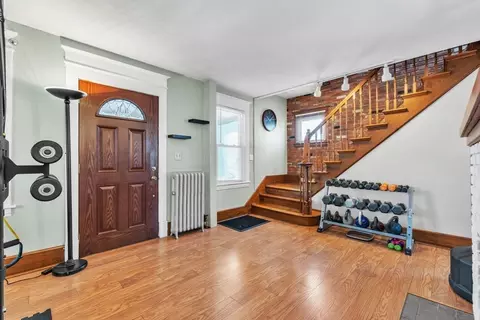 68 Somerset St, Springfield, MA 01108 photo 8