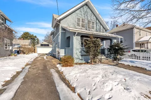 68 Somerset St, Springfield, MA 01108 photo 3