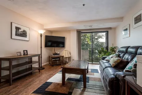 39 Parlin St #201, Everett, MA 02149 photo 8