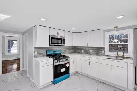 Kitchen - 97 David St, Springfield, MA 01104 photo 2 of 3