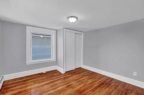 Bedroom - 97 David St, Springfield, MA 01104 photo 2 of 10