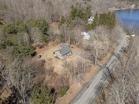 71 Brookfield Rd, Brimfield, MA 01010 photo 2