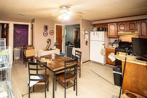 49 Hamlet St, Fall River, MA 02724 photo 9