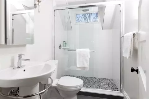 48 Salisbury Rd, Brookline, MA 02445 photo 22