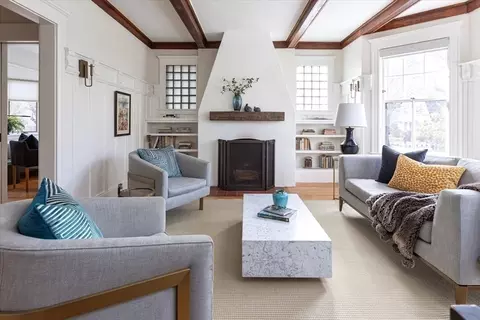48 Salisbury Rd, Brookline, MA 02445 photo 3