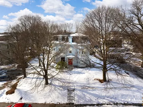 613-617 School St, Lowell, MA 01851