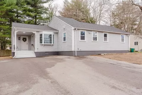 505 Turnpike St, Easton, MA 02375