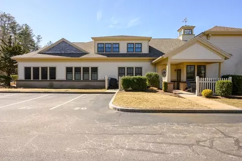 599 Washington St #11, Pembroke, MA 02359