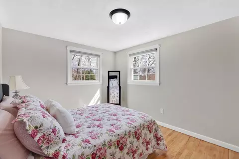 48 Zephyr Ln, Springfield, MA 01128 photo 21