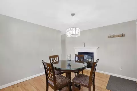 48 Zephyr Ln, Springfield, MA 01128 photo 12