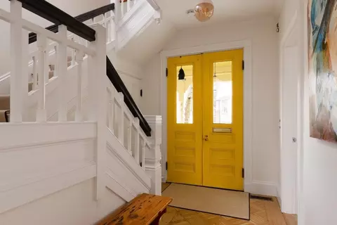 19 Edgehill Rd, Brookline, MA 02445 photo 3