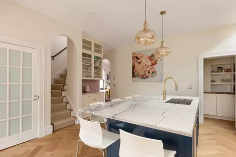 19 Edgehill Rd, Brookline, MA 02445 photo 11
