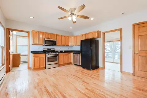 10 Slater St, Webster, MA 01570 photo 14