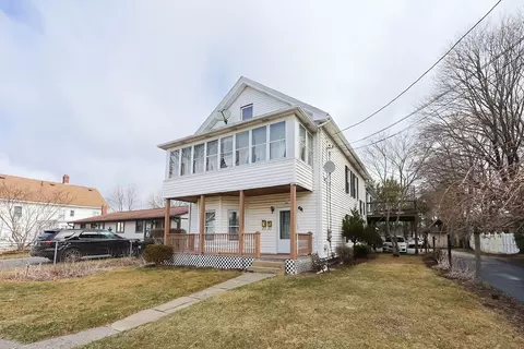 10 Slater St, Webster, MA 01570 photo 2
