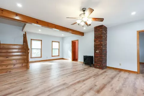 10 Slater St, Webster, MA 01570 photo 6