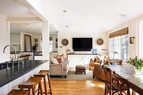 164 Willard Rd, Brookline, MA 02445 photo 8