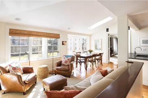 164 Willard Rd, Brookline, MA 02445 photo 11
