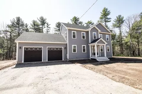 86 Howland Rd, Lakeville, MA 02347