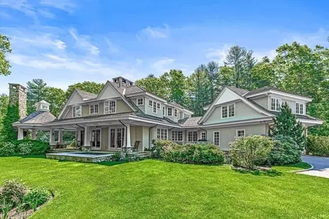 75 Cart Path Rd, Weston, MA 02493