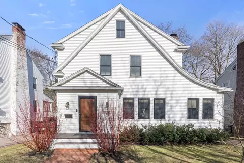 125 Bonad Rd, Brookline, MA 02467