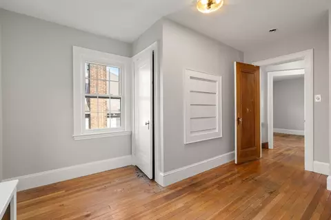 Entry Way - 309 Mason Ter, Brookline, MA 02445 photo 3 of 3