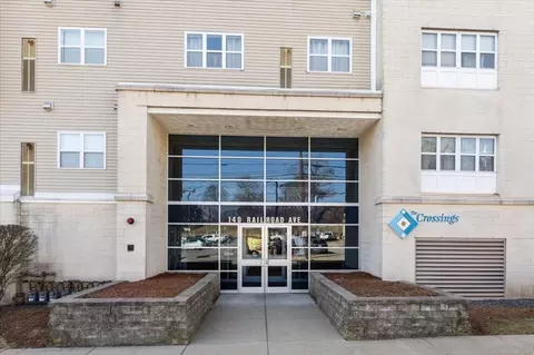 140 Railroad Ave #B302, Norwood, MA 02062