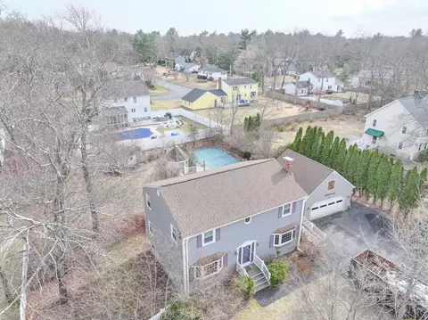 10 Brookside Rd, Mansfield, MA 02048 photo 3