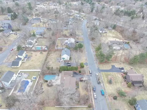 10 Brookside Rd, Mansfield, MA 02048 photo 6
